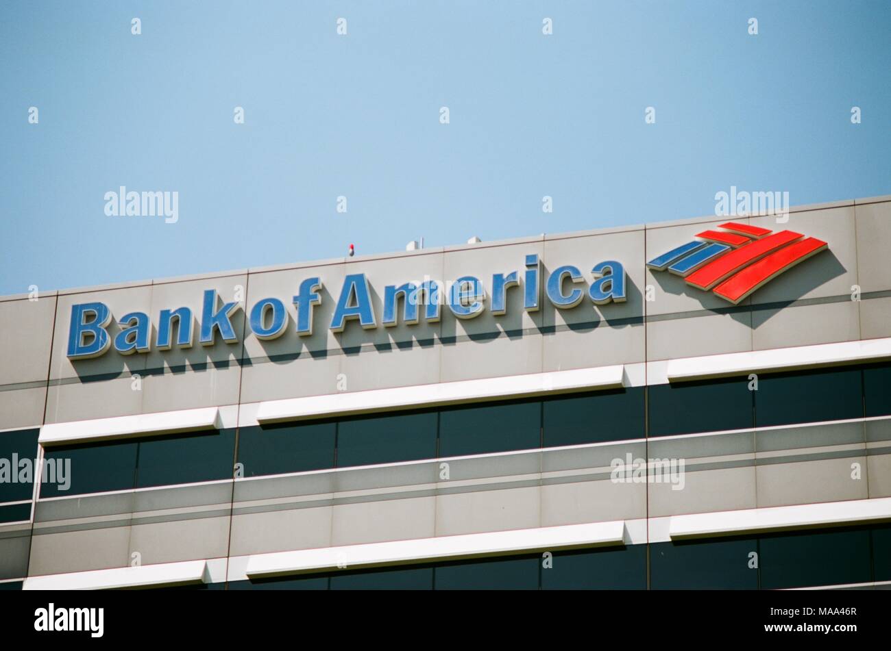 Façade avec logo à la Bank of America building au centre-ville de Concord, Californie, le 8 septembre 2017. () Banque D'Images