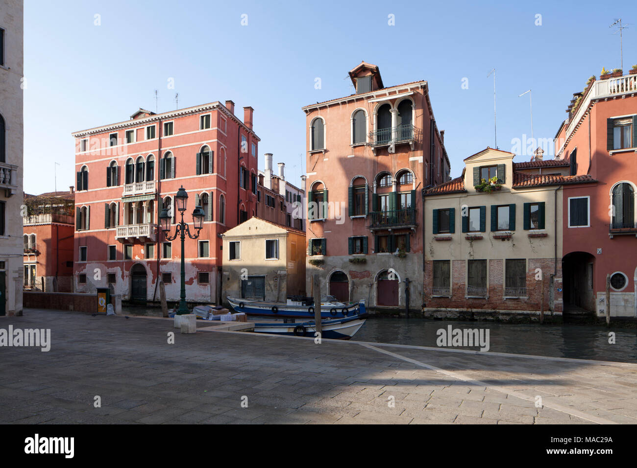 Maisons du canal à Venise Italie Banque D'Images