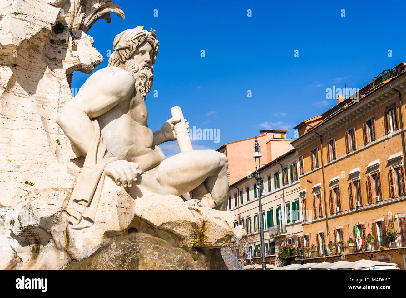 Statue du dieu de la rivière Ganges sur Fontana dei Quattro Fiumi (fontaine des Quatre Fleuves) par Lorenzo Bernini sur la Piazza Navona, Rome, Italie. Banque D'Images