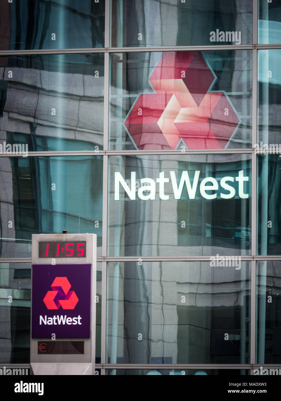 Natwest Londres - bureaux de Natwest Au 250 Bishopsgate près de Spitalfields dans la ville de Londres. Le bâtiment était autrefois RBS de marque. Banque D'Images