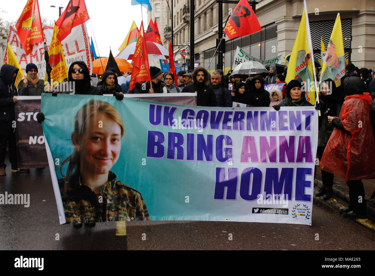 Londres, Royaume-Uni, 31 Mar 2018. Les manifestants kurdes et britanniques à la maison l'appel du corps d'Anna Campbell, tué à Afrin Crédit : Alex Cavendish/Alamy Live News Banque D'Images