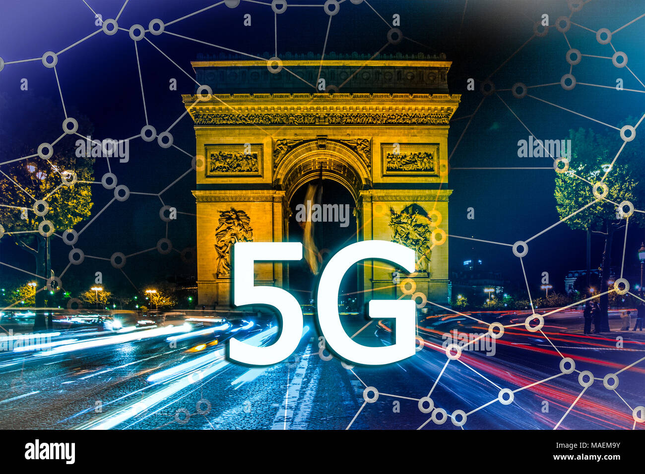 5G ou LTE présentation. Paris ville moderne sur l'arrière-plan Banque D'Images
