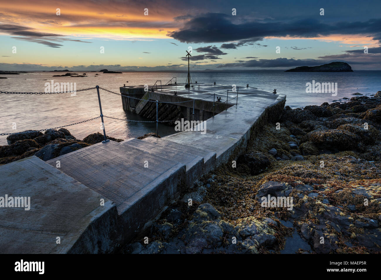 L'ancienne chaîne Pier à North Berwick, East Lothian, Ecosse, prises au coucher du soleil en Août Banque D'Images