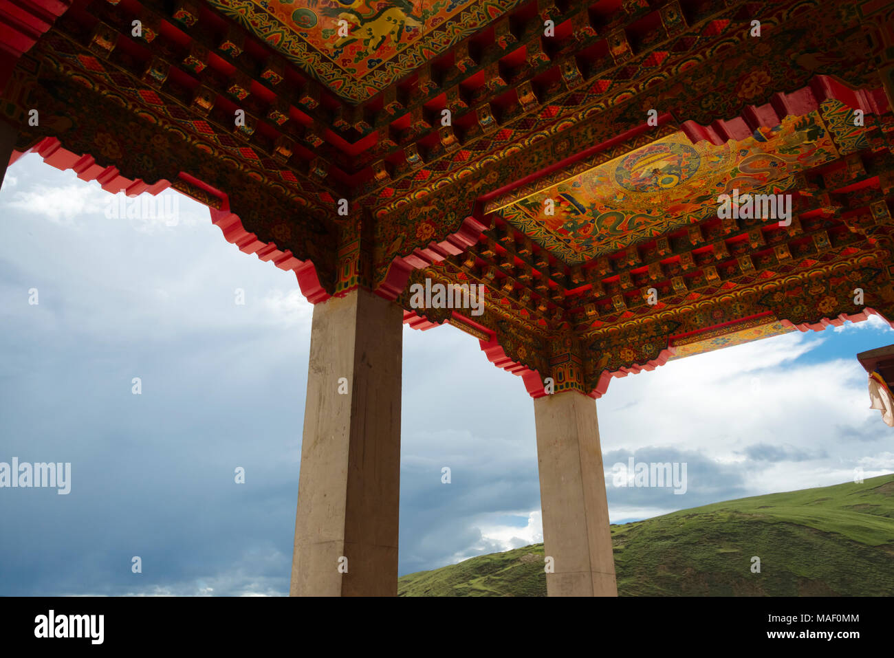 Plafond de Litang Monastère (Changchunkeersi), Litang, l'ouest du Sichuan, Chine Banque D'Images