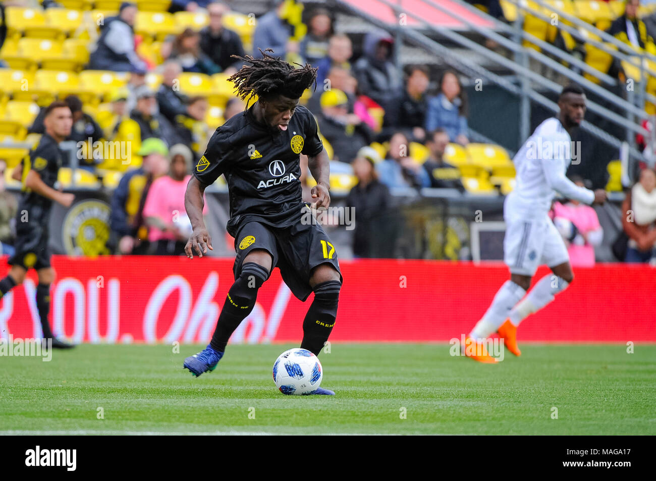 Columbus Crew SC defender Lalas Abubakar (17) passer la balle le match entre Vancouver Whitecaps FC et Columbus Crew Stadium, MAPFRE à SC à Columbus OH. Samedi, 31 mars 2018. Note - Columbus Crew SC 0 - 0 Vancouver Whitecaps FC obligatoire .Crédit photo : Dorn Byg/CSM Banque D'Images