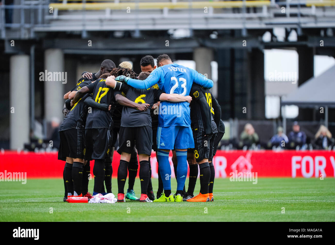 Columbus Crew SC huddle avant le match entre Vancouver Whitecaps FC et Columbus Crew Stadium, MAPFRE à SC à Columbus OH. Samedi, 31 mars 2018. Note - Columbus Crew SC 0 - 0 Vancouver Whitecaps FC obligatoire .Crédit photo : Dorn Byg/CSM Banque D'Images