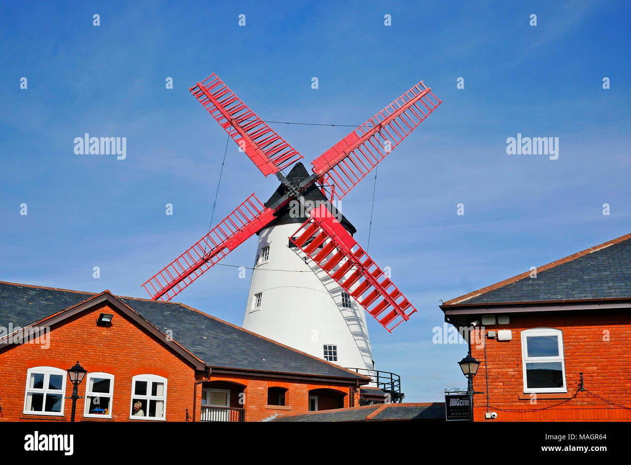 Marsh Mill windmill et shopping village,Thornton, Lancashire, Royaume-Uni Banque D'Images