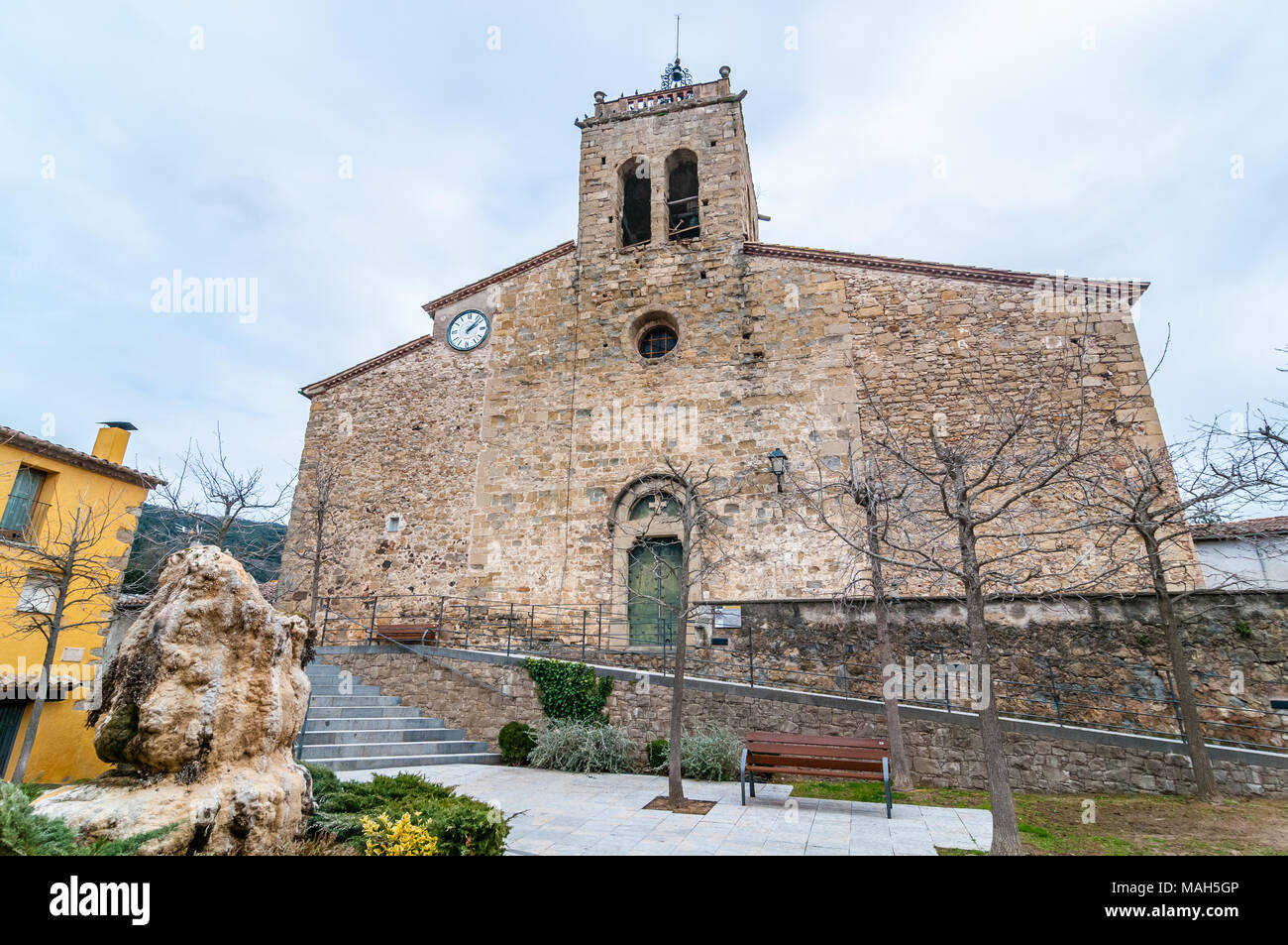 Sant Esteve d'en bas, l'église Sant Esteve d'en bas, Catalogne, Espagne Banque D'Images Sant Esteve d'en bas, l'église Sant Esteve d'en bas, Catalogne, Espagne Banque D'Images