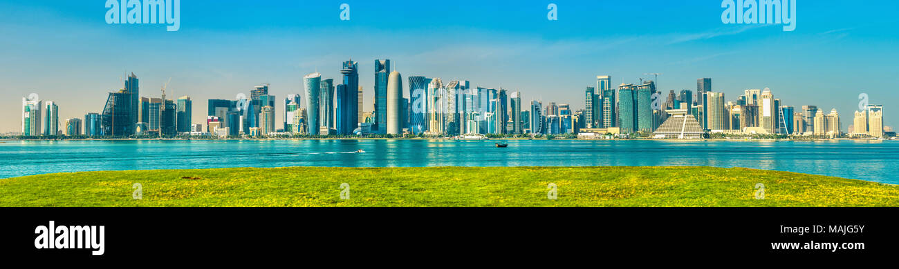 Toits de Doha, capitale du Qatar. Banque D'Images