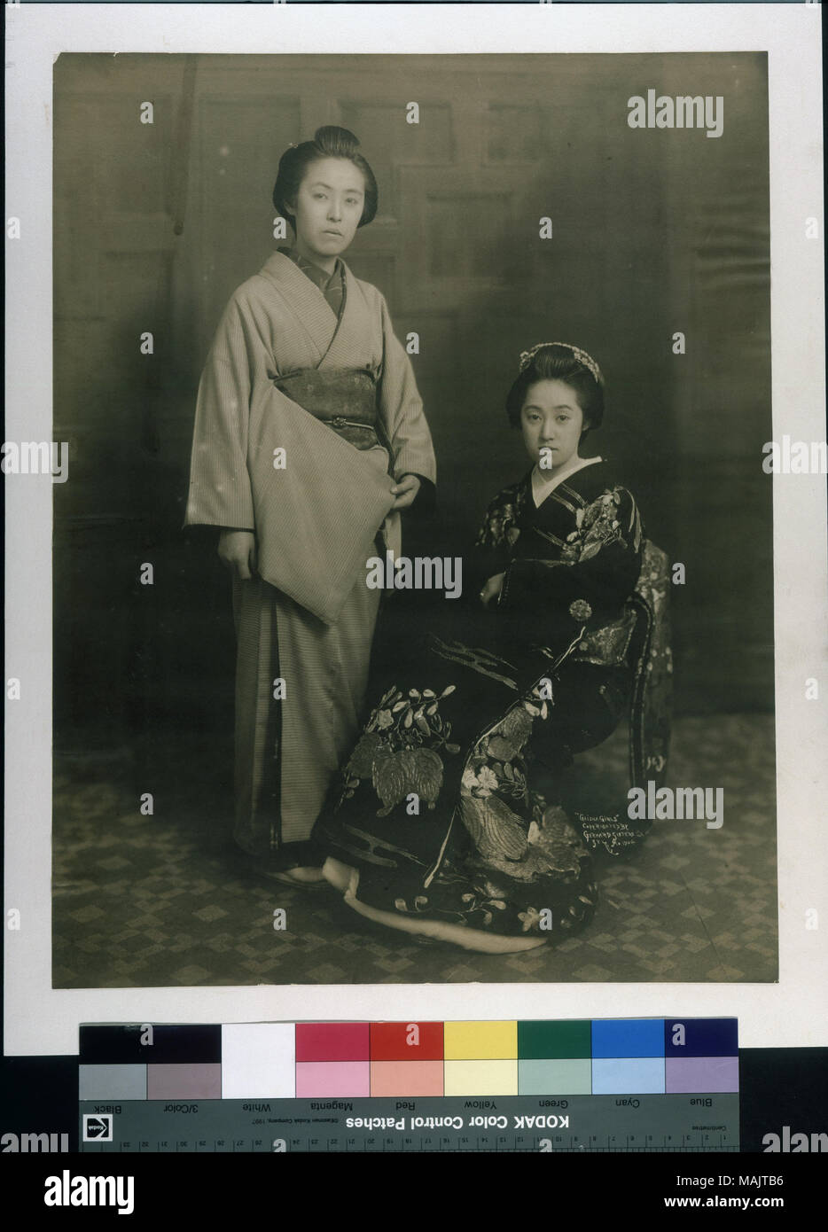 Titre : 'Yukie.' (prises au cours de la Foire mondiale de 1904). . 1904. Gerhard Soeurs Banque D'Images