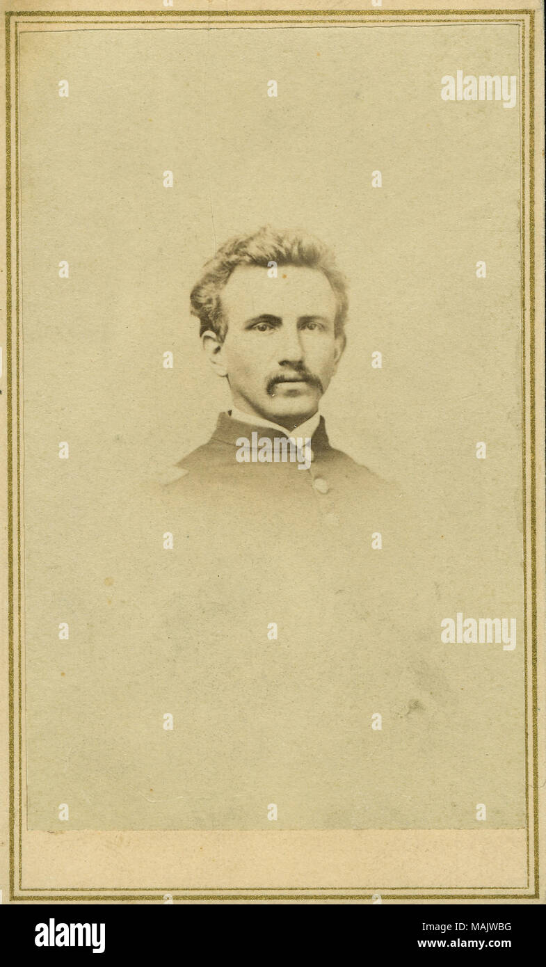 Portrait buste d'un homme en uniforme. 'Le Lieut. Phil. Medart, 3d Infty ve. Volumes 1863' (écrit sous l'image sur page d'album). 'Capt. Philipp Medart, Co K. Ve 3d Vols New Hope Church, Ga, le 1 juin 1864' (écrit sur le verso de l'image). Titre : Philip Medart, 3e Lieutenant d'infanterie, le capitaine des volontaires du Missouri, Company K (Union européenne). . 1863. Hoelke et Benecke Banque D'Images