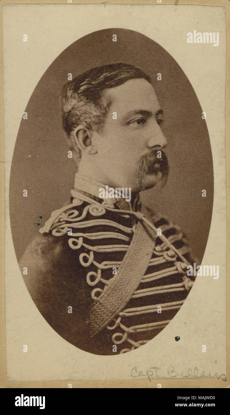Portrait buste d'un homme en uniforme. 'Le Capt Bellairs" (écrit sous l'image). "Capitaine Bellairs Bellairs don de Miss Katherine Byars 1949' (écrit sur le verso de l'image). Aucun enregistrement n'existe pour le capitaine "Classic" dans l'Union ou des armées confédérées. L'objet semble avoir une couronne sur son collier uniforme, suggérant qu'il était membre de l'armée britannique. Le capitaine Bellairs peut avoir été l'un des nombreux agents britanniques ou des observateurs envoyés par le gouvernement britannique au cours de la guerre civile. Titre : "Classic", le capitaine. . Entre 1861 et 1865. Scholten, Saint Louis Banque D'Images