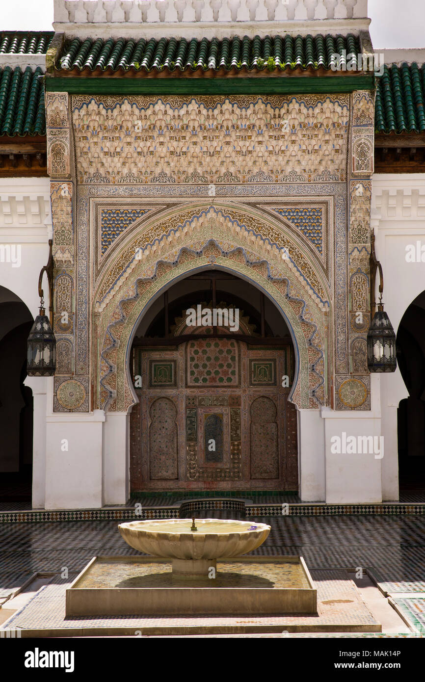 Maroc, Fes, Fes el Bali, Medina, mosquée de Kairaouine, Mosquée d'al-Qarawiyyin, cour Banque D'Images