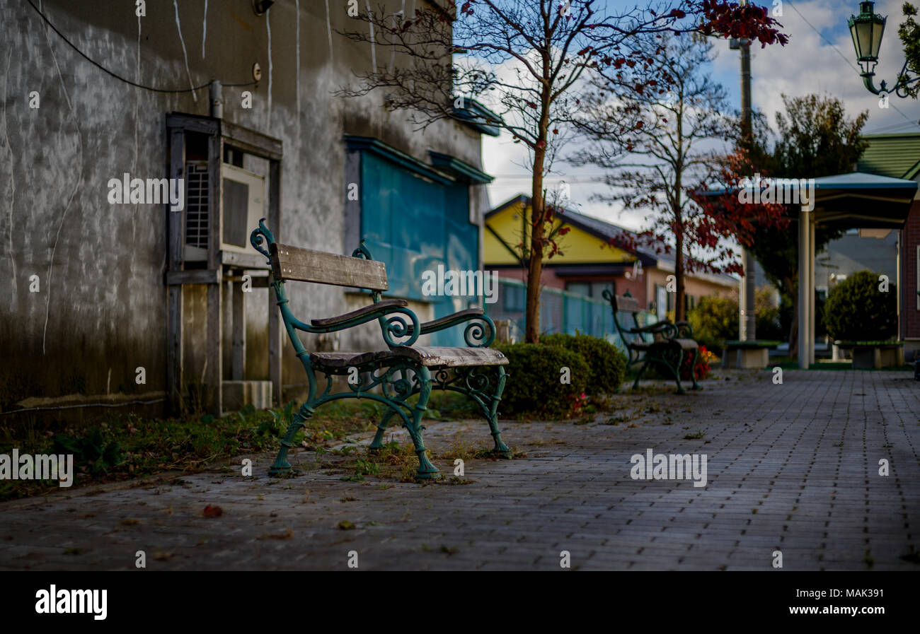 Ville vide banc de parc Banque D'Images