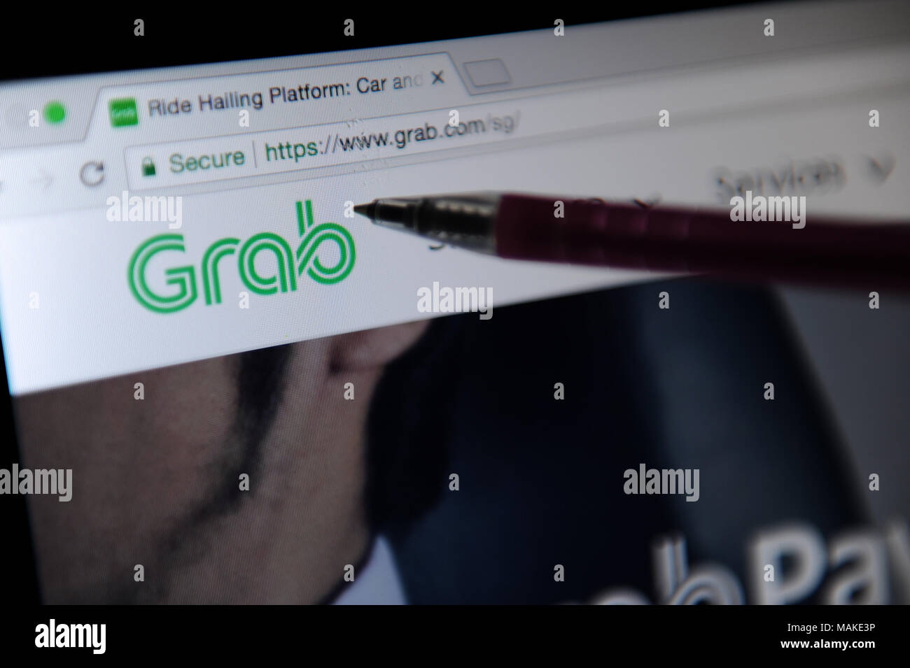 Pince, le saluant ride company site web sur un écran d'ordinateur Banque D'Images