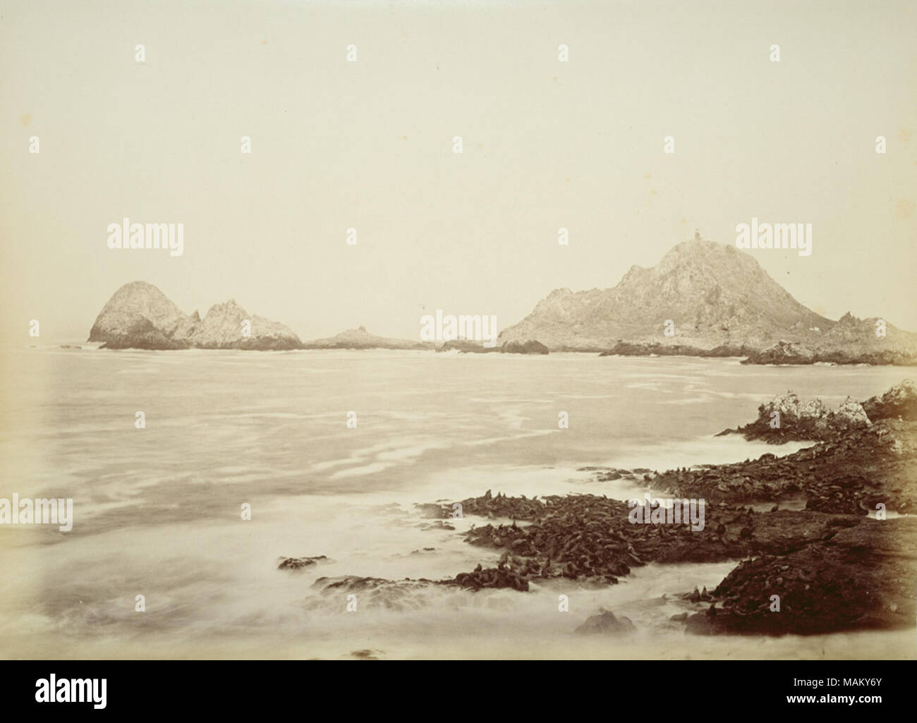 . Anglais : un album par e Carleton Watkins (1829-1916), l'un des meilleurs photographes de paysage américain du xixe siècle. . 1873 à 1883. Carleton Watkins) -8296- Les noms alternatifs ; Carleton E. Watkins Carleton Eugene Watkins ; Carleton Emmons Watkins ; C.E. Watkins ; Eugene Watkins Description photographe américain Date de naissance/décès 11 Novembre 1829 23 juin 1916 Lieu de naissance/décès Oneonta, New York Napa période de travail entre 1861 et 1906 lieu de travail en Californie, Oregon, Utah contrôle d'autorité : Q2939083 VIAF:045696 ISNI:00 0001 0872 7077 ULAN:0002731 RCAC Banque D'Images