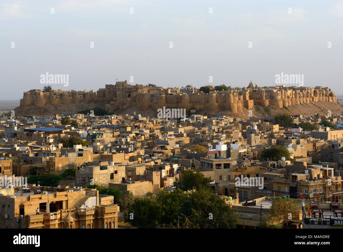 Soleil sur Fort Jaisalmer et Ville La Ville Dorée Rajashan Inde Banque D'Images