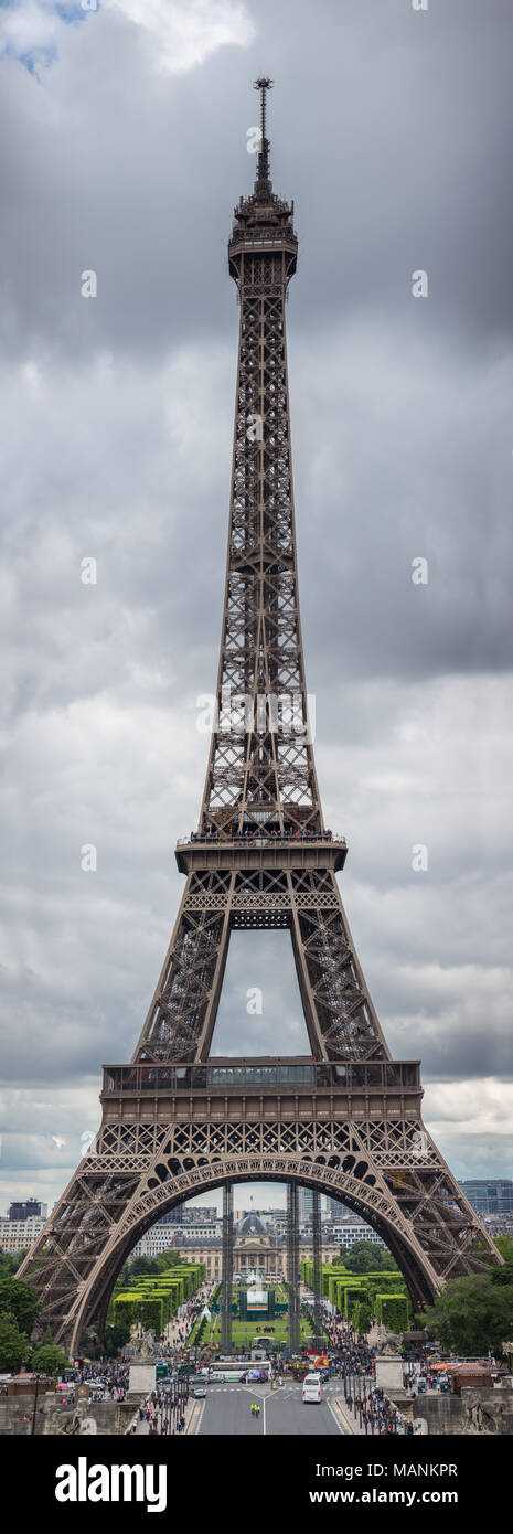 La Tour Eiffel à Paris, France. Banque D'Images