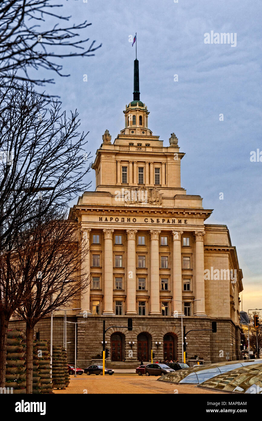 Bâtiment de l'Assemblée nationale bulgare en centre-ville de Sofia, Bulgarie. Banque D'Images