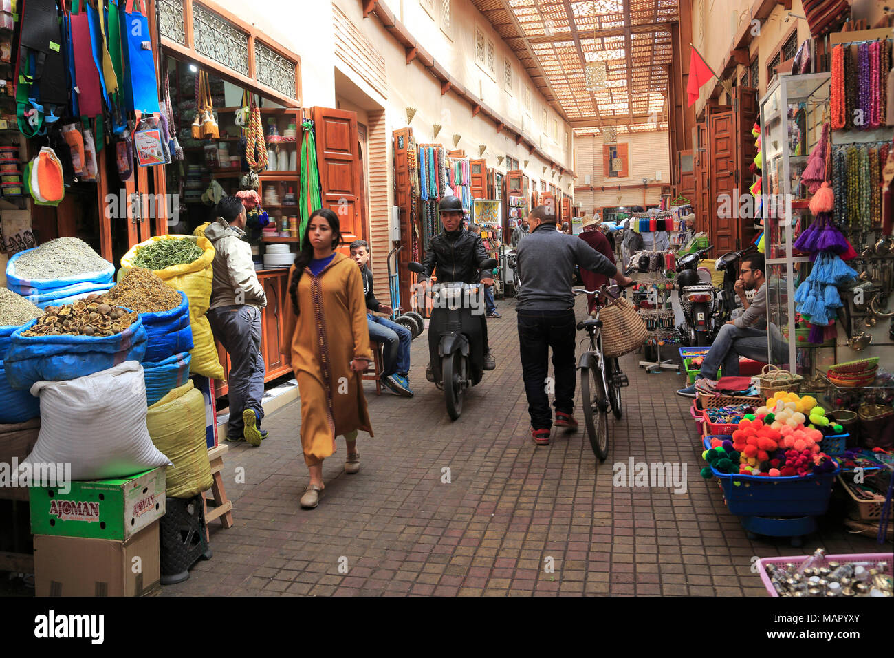 Marché, Souk, Mellah (ancien quartier juif), Marrakech (Marrakech), Maroc, Afrique du Nord, Afrique Banque D'Images