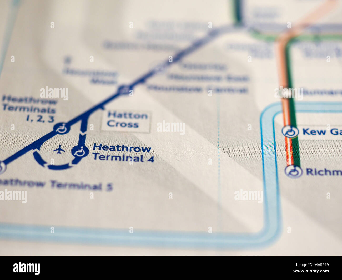 Londres, UK - circa 2018 : la carte de London Underground tube stations  avec focus sélectif sur la station de l'aéroport de Heathrow Photo Stock -  Alamy