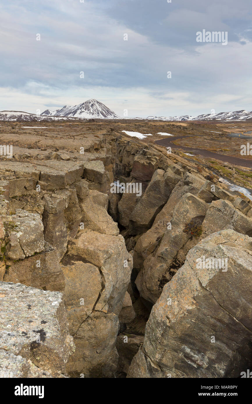 La plaque tectonique, fissures divisant la plaque eurasienne et nord-américaine. Jökulsarlon, Islande Banque D'Images