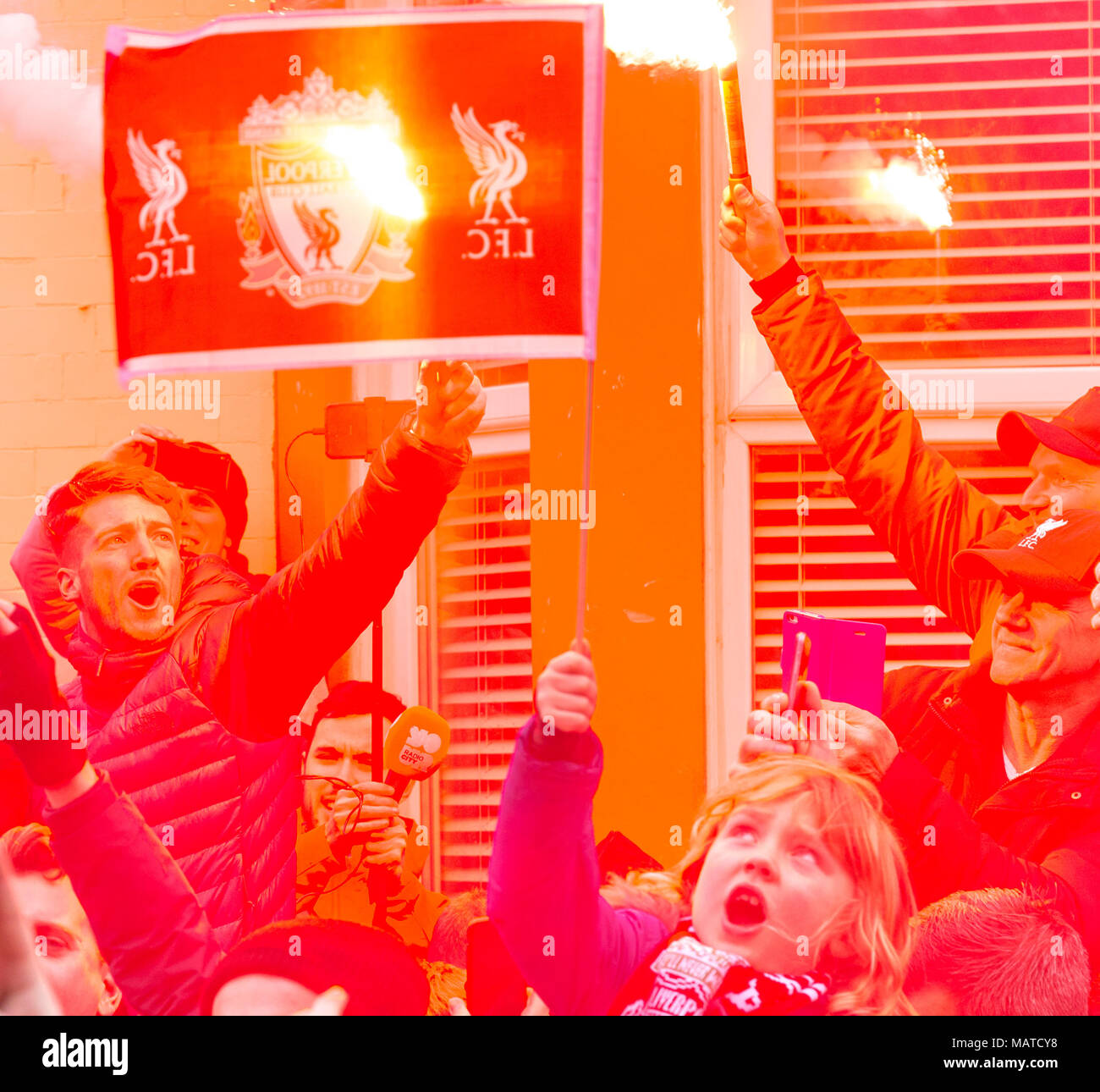 Anfield, UK. 4ème apr 2018. Anfield, Liverpool, Angleterre ; quart de finale de la Ligue des Champions, première étape, Liverpool v Manchester City, Liverpool FC fans d'avance Crédit : Nouvelles Images/Alamy Live News Banque D'Images