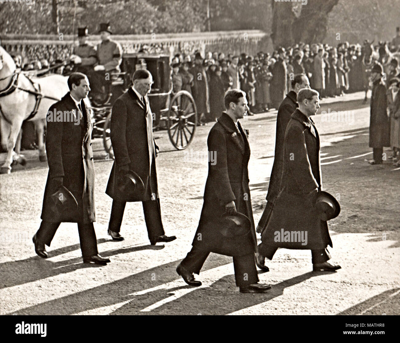 Les membres de la famille royale à la procession funéraire du roi George V Banque D'Images