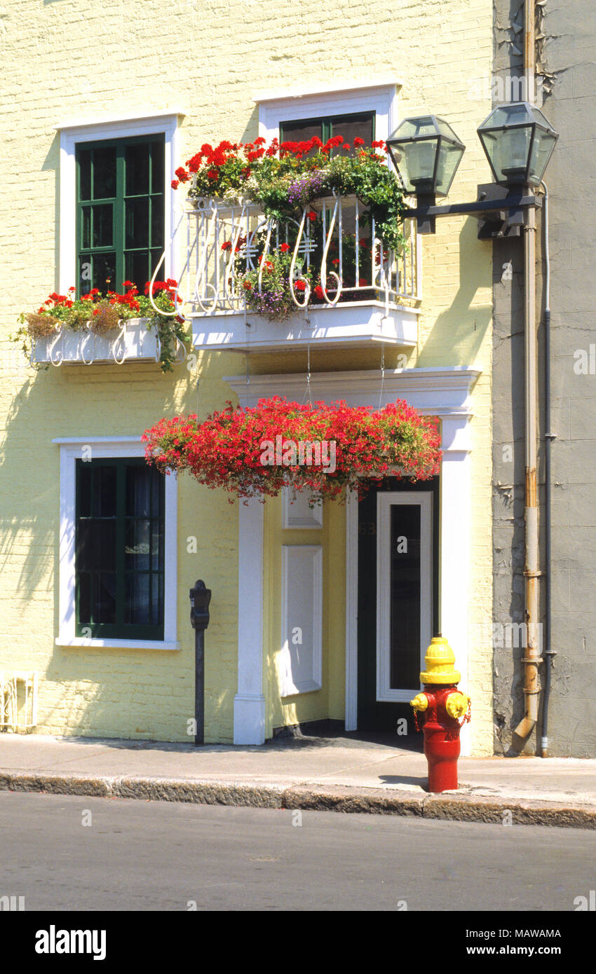 Un bâtiment de la ville et l'appartement à Charleston, Caroline du Sud, USA Banque D'Images Un bâtiment de la ville et l'appartement à Charleston, Caroline du Sud, USA Banque D'Images