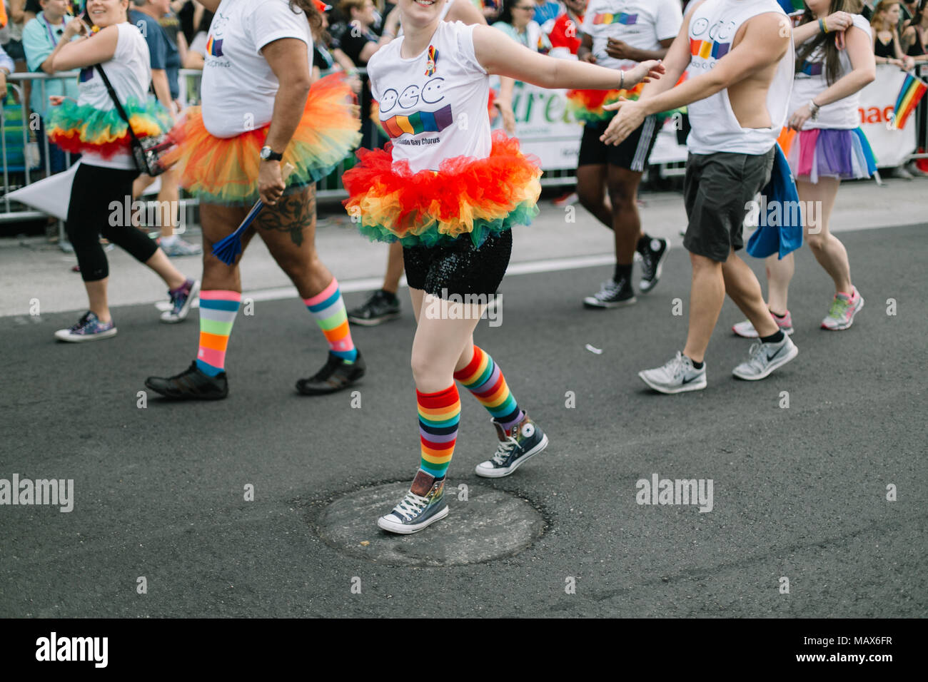 Le Gay Chorus Orlando Orlando dans la Pride Parade en 2016. Banque D'Images