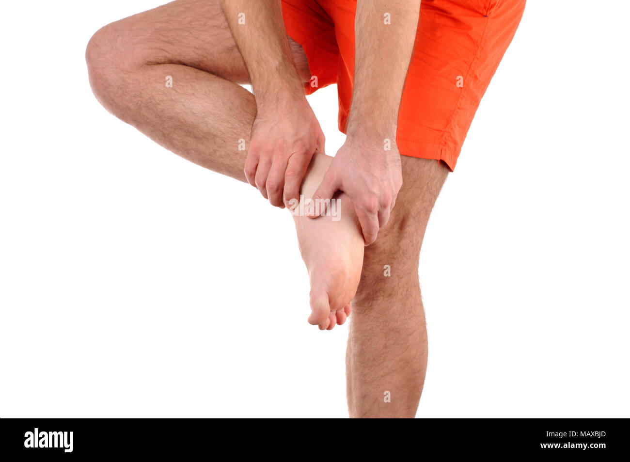 Concept de soins de santé. L'homme souffrant de douleur aux pieds Banque D'Images