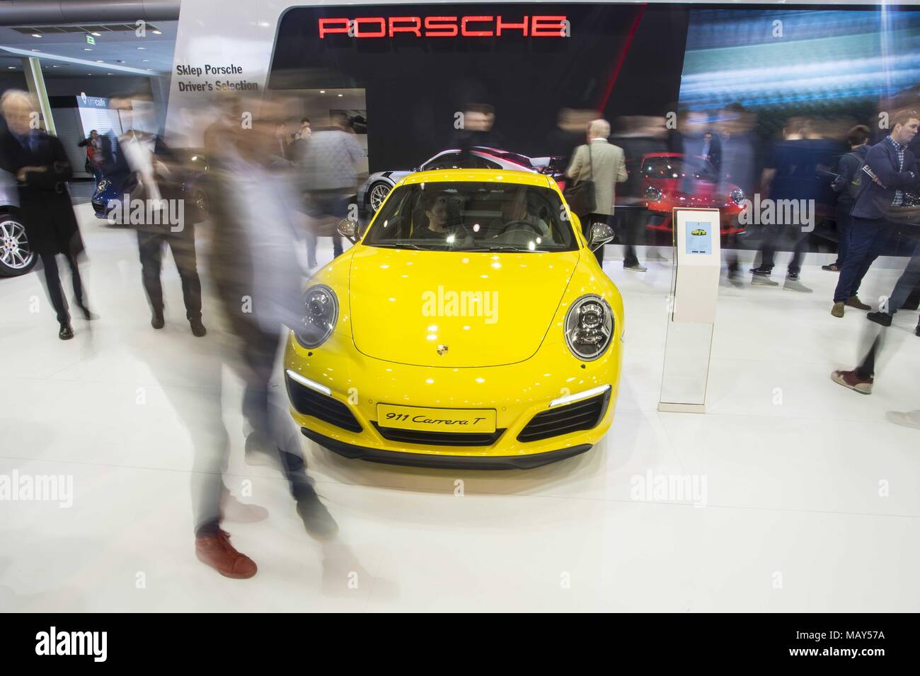 Poznan, Pologne, Grande Pologne. 5ème apr 2018. Poznan Motor Show 2018 est le plus grand de l'automobile en France et le quatrième en Europe. L'édition de cette année présente des véhicules en quatre salons : auto, moto, caravaning, camion et s'est tenu sous le slogan ''otorization de demain''. À la foire, vous pouvez voir plus de 60 premières mondiales de l'automobile, les concept cars et une vision de l'avenir de l'automobile par les concepteurs et les ingénieurs. Credit : Dawid Tatarkiewicz/ZUMA/Alamy Fil Live News Banque D'Images