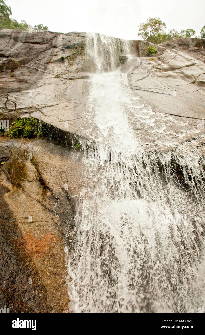 Connu localement sous le Seventy Telaga, 7 puits Cascade est ainsi nommée parce que sept piscines naturelles ont été formés à différents niveaux par l'eau des ruisseaux tha Banque D'Images