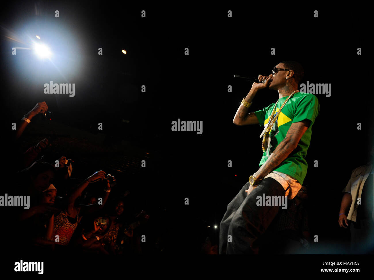 Le rappeur Deandre Way aka Soulja Boy Tell 'Em effectuant de la Summer Explosion à la sports arena le 20 août 2011 à Los Angeles, Californie. Banque D'Images