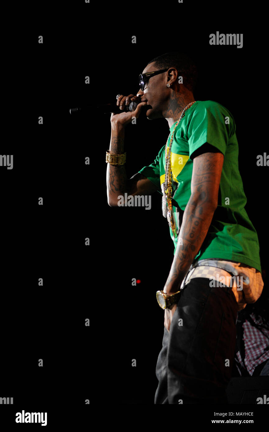 Le rappeur Deandre Way aka Soulja Boy Tell 'Em effectuant de la Summer Explosion à la sports arena le 20 août 2011 à Los Angeles, Californie. Banque D'Images
