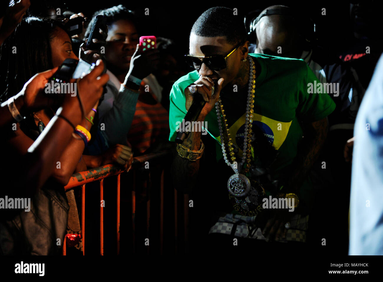 Le rappeur Deandre Way aka Soulja Boy Tell 'Em effectuant de la Summer Explosion à la sports arena le 20 août 2011 à Los Angeles, Californie. Banque D'Images