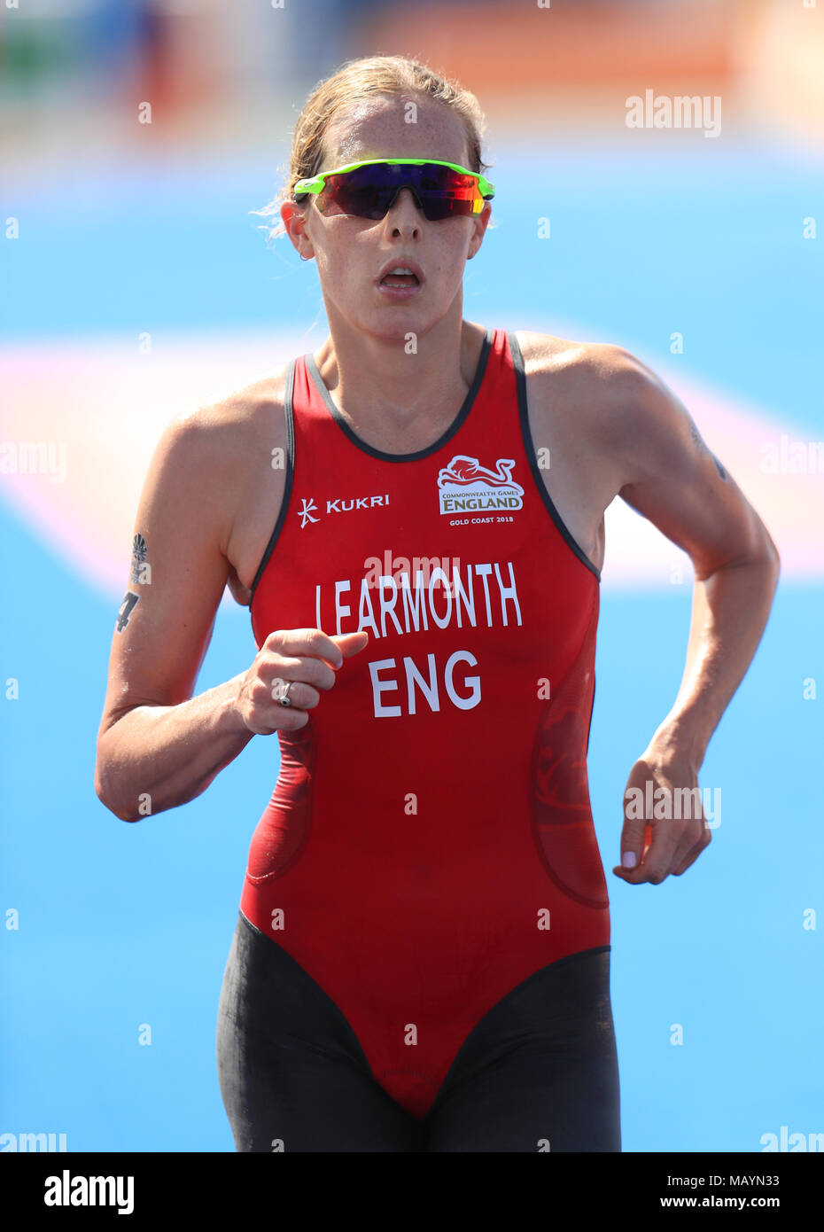 Jessica l'Angleterre Learmonth participe à la Women's Triathlon finale au Southport Broadwater Parklands au cours de la première journée de la 2018 Jeux du Commonwealth à la Gold Coast, en Australie. Banque D'Images