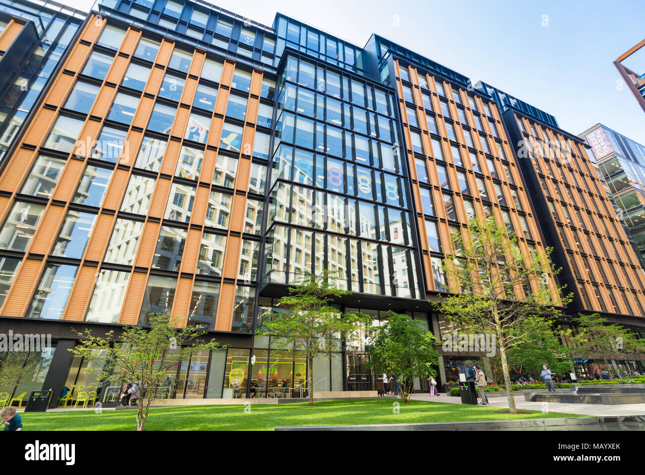 Google UK corporate office, Pancras Square, King's Cross, Londres, UK Banque D'Images