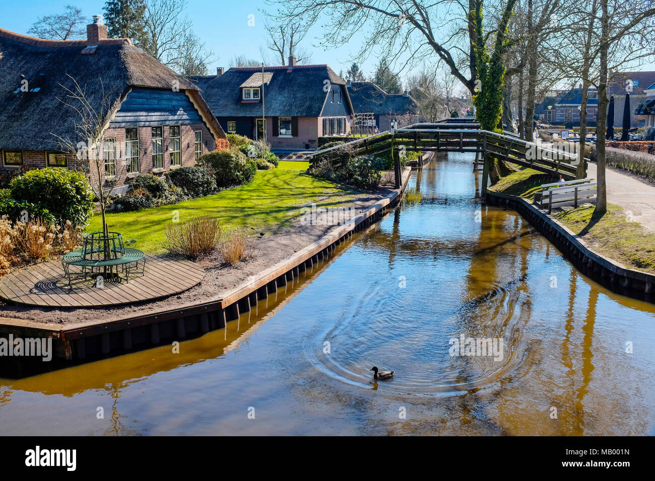 Giethoorn Village - Les Pays-Bas, également connu comme la Venise de la Hollande. Banque D'Images