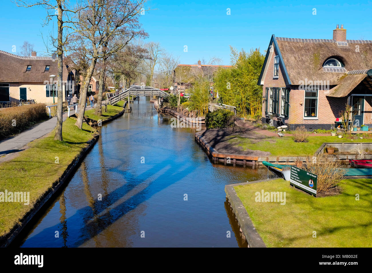 Giethoorn Village - Les Pays-Bas, également connu comme la Venise de la Hollande. Banque D'Images