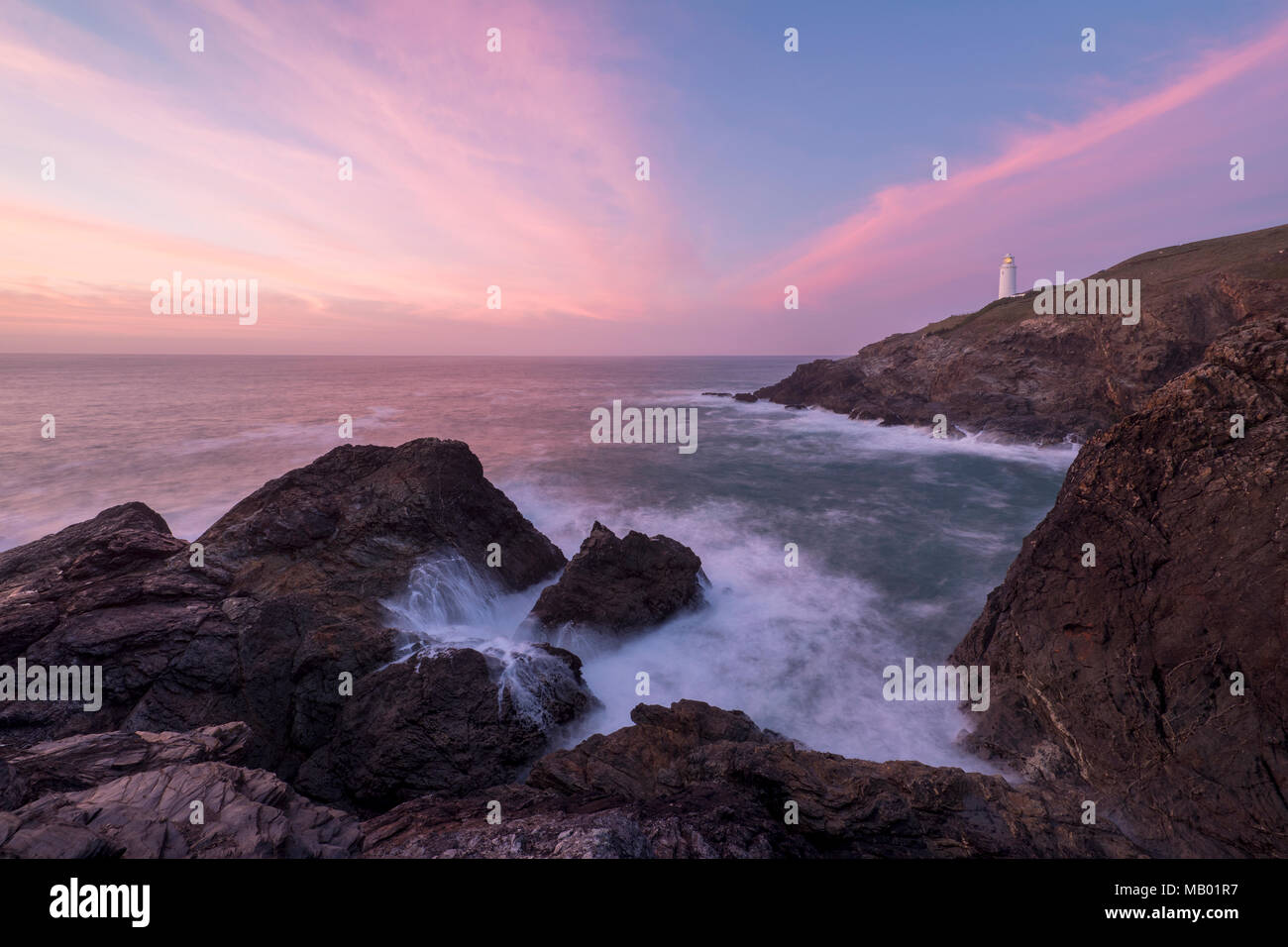 Trevose Head Lighthouse en Cornouailles du Nord. Banque D'Images