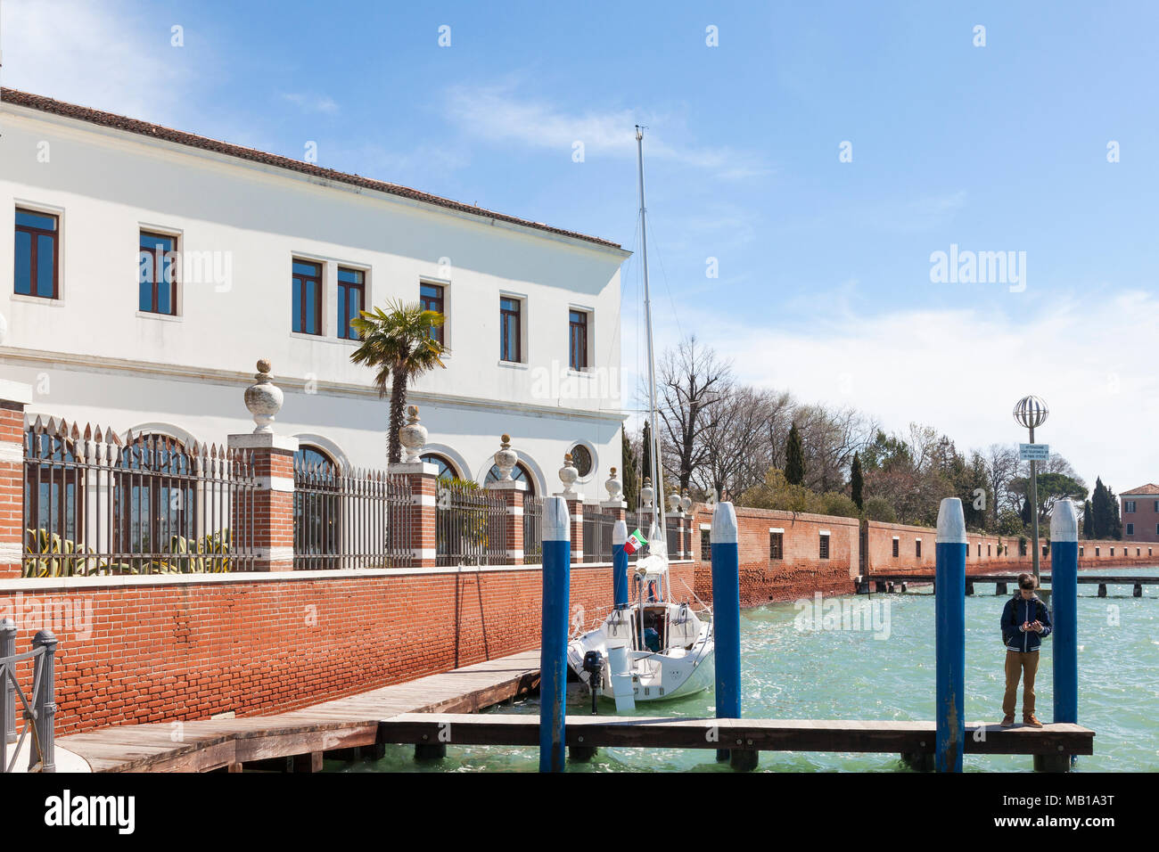 L'île de San Servolo, (Isola di San Servolo, île de la Mad) Venise, Vénétie, Italie l'Université internationale de Venise de logement et l'asile d'aliénés Banque D'Images