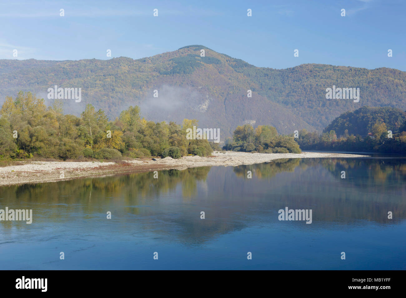 L'automne arbres et montagnes, Drina, Beograd, Serbie, octobre Banque D'Images