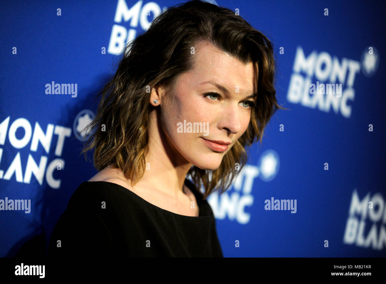 New York, USA. 4 avril, 2018. Milla Jovovich Montblanc Meisterstuck assister à l'événement Le Petit Prince à One World Trade Center Observatory le 4 avril 2018 à New York. Credit : Geisler-Fotopress/Alamy Live News Banque D'Images