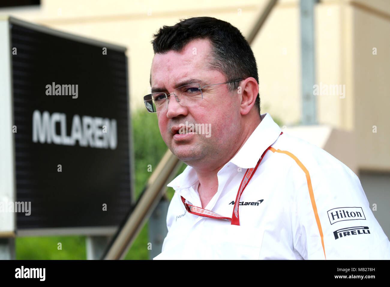 Sakhir, Bahreïn. Le 05 Avr, 2018. Sport Automobile : Championnat du Monde de Formule 1 de la FIA 2018, Grand Prix de Bahreïn, Éric Boullier équipe McLaren Credit : dpa/Alamy Live News Banque D'Images