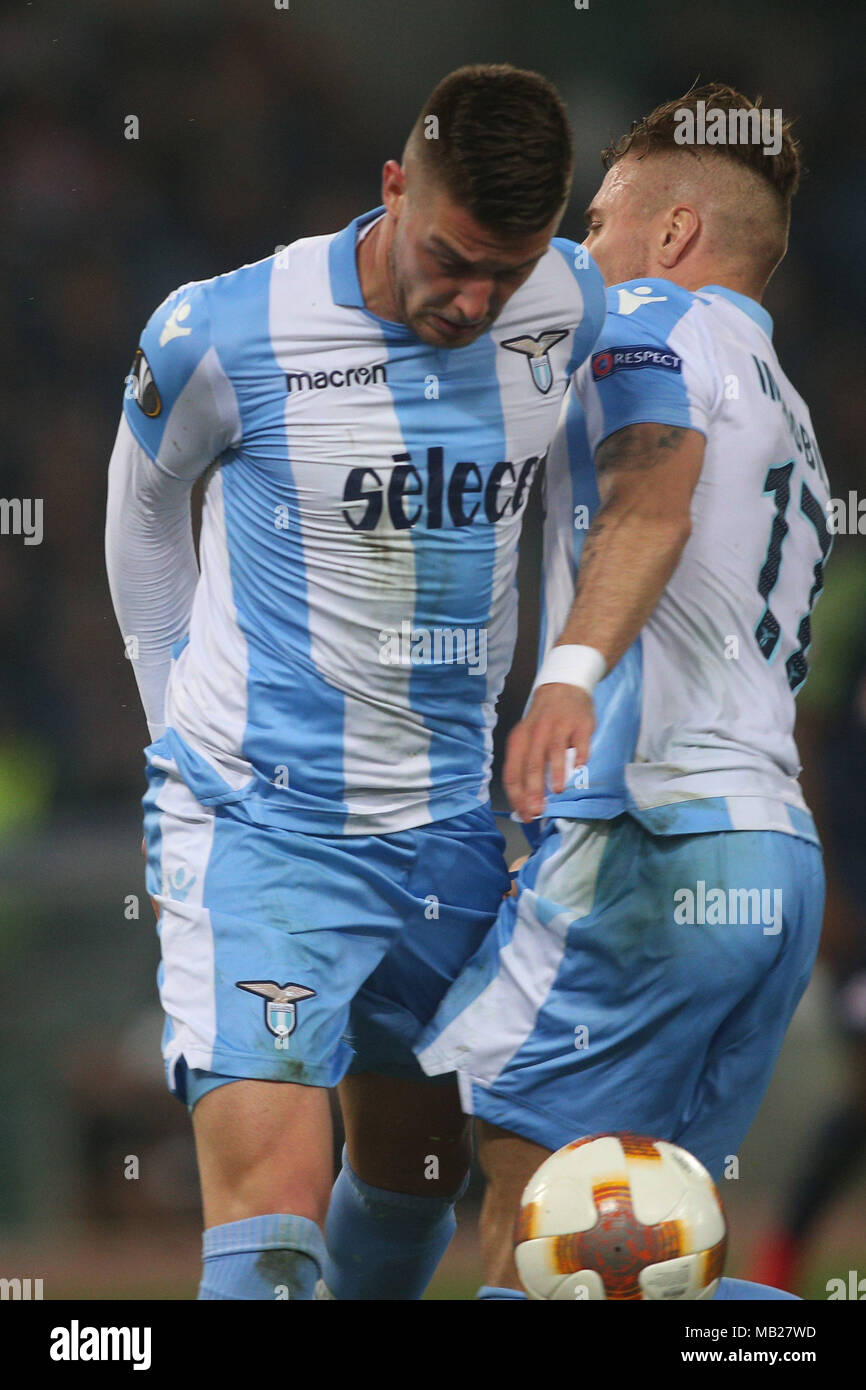 05.04.2018. Stadio Olimpico, Rome, Italie. Ligue de l'Uefa SS Lazio vs FC Salzburg.SAVIC et immobiles en action pendant le match S.S. Lazio vs Salzburg au Stadio Olimpico à Rome. Banque D'Images