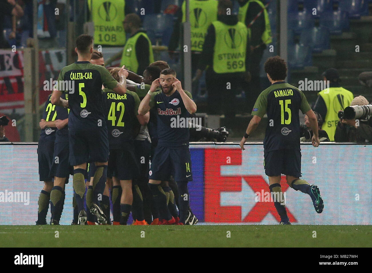 05.04.2018. Stadio Olimpico, Rome, Italie. Ligue de l'Uefa SS Lazio vs FC Salzburg. Score, le Gol pendant le match S.S. Lazio vs Salzburg au Stadio Olimpico à Rome. Banque D'Images