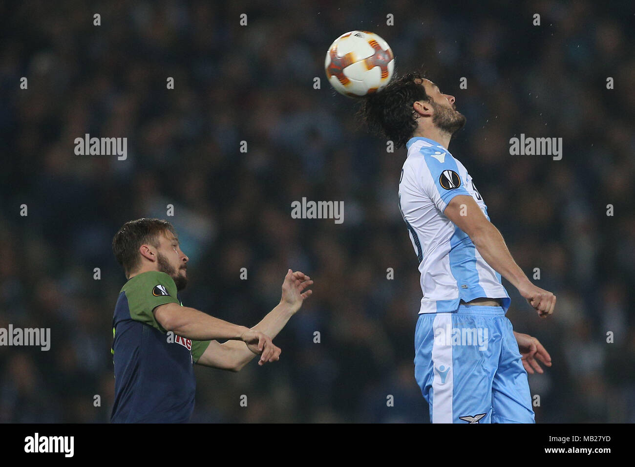 05.04.2018. Stadio Olimpico, Rome, Italie. Ligue de l'Uefa SS Lazio vs FC Salzburg.Marco Parolo en action pendant le match S.S. Lazio vs Salzburg au Stadio Olimpico à Rome. Banque D'Images
