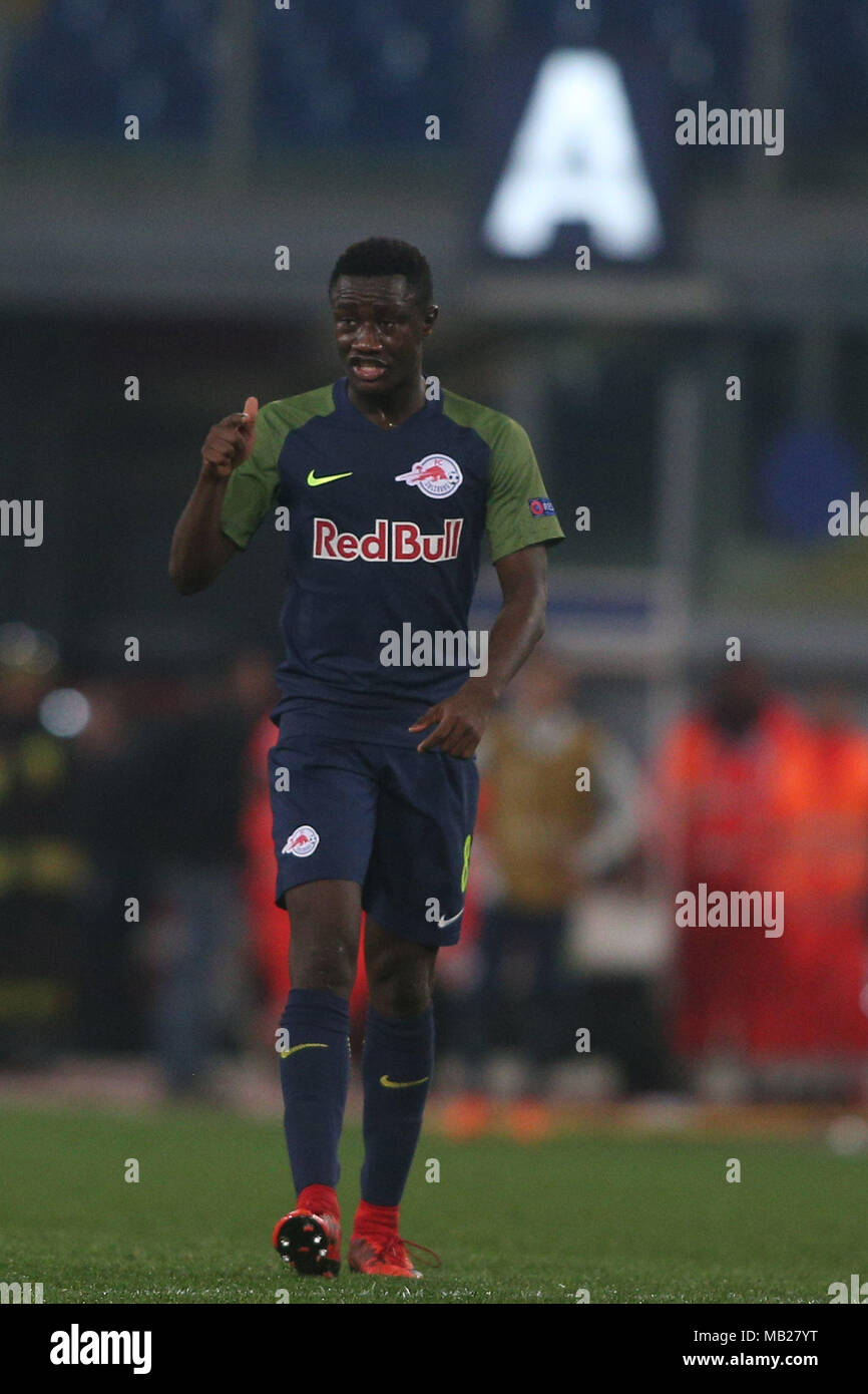 05.04.2018. Stadio Olimpico, Rome, Italie. Ligue de l'Uefa SS Lazio vs FC Salzburg. Score, le Gol pendant le match S.S. Lazio vs Salzburg au Stadio Olimpico à Rome. Banque D'Images