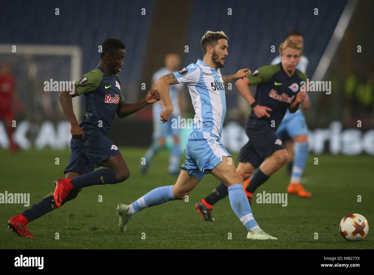 05.04.2018. Stadio Olimpico, Rome, Italie. Ligue de l'Uefa SS Lazio vs FC Salzburg.LUIS ALBERTO (LAZ) en action pendant le match S.S. Lazio vs Salzburg au Stadio Olimpico à Rome. Banque D'Images